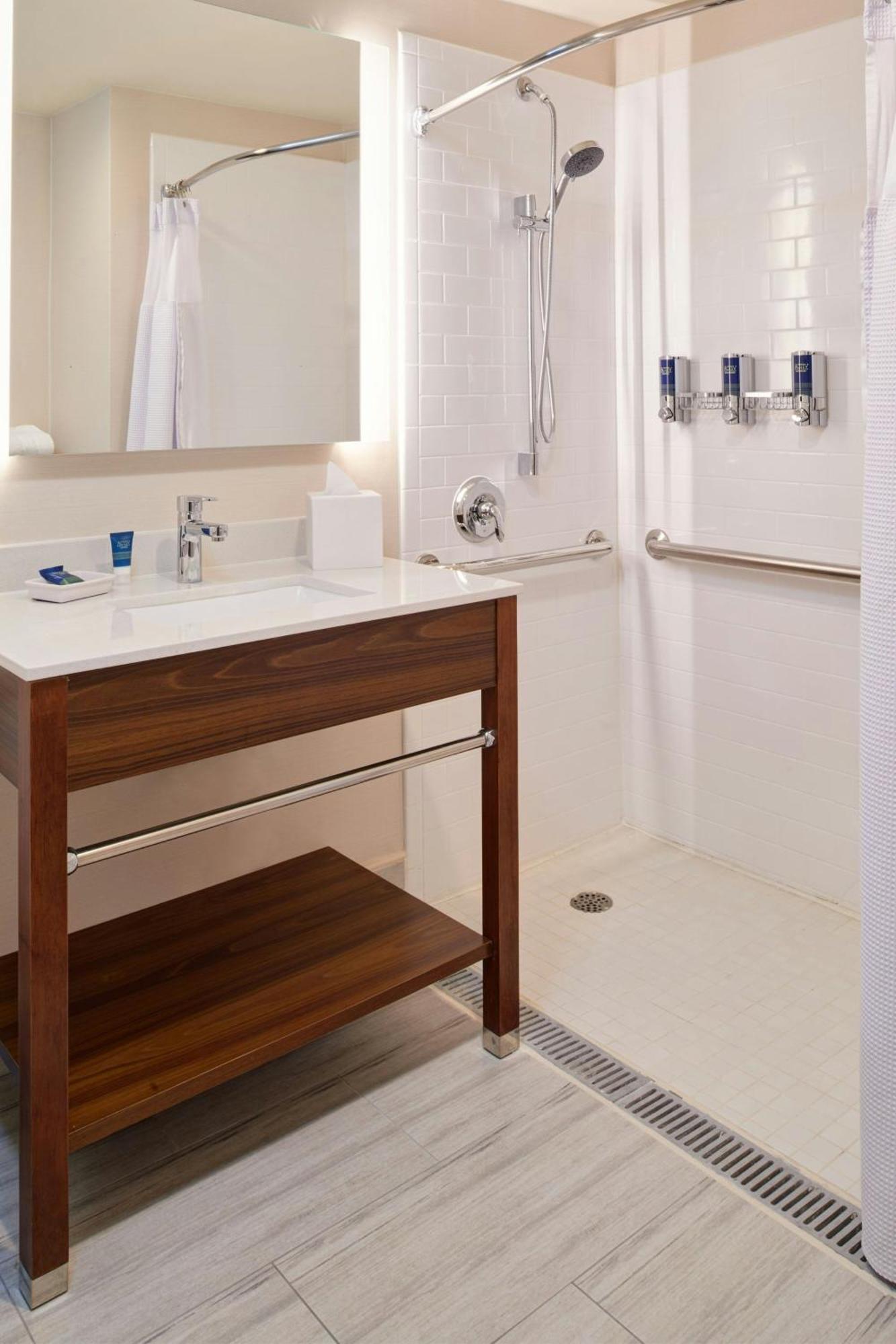 Four Points By Sheraton Detroit Novi Bagian luar foto