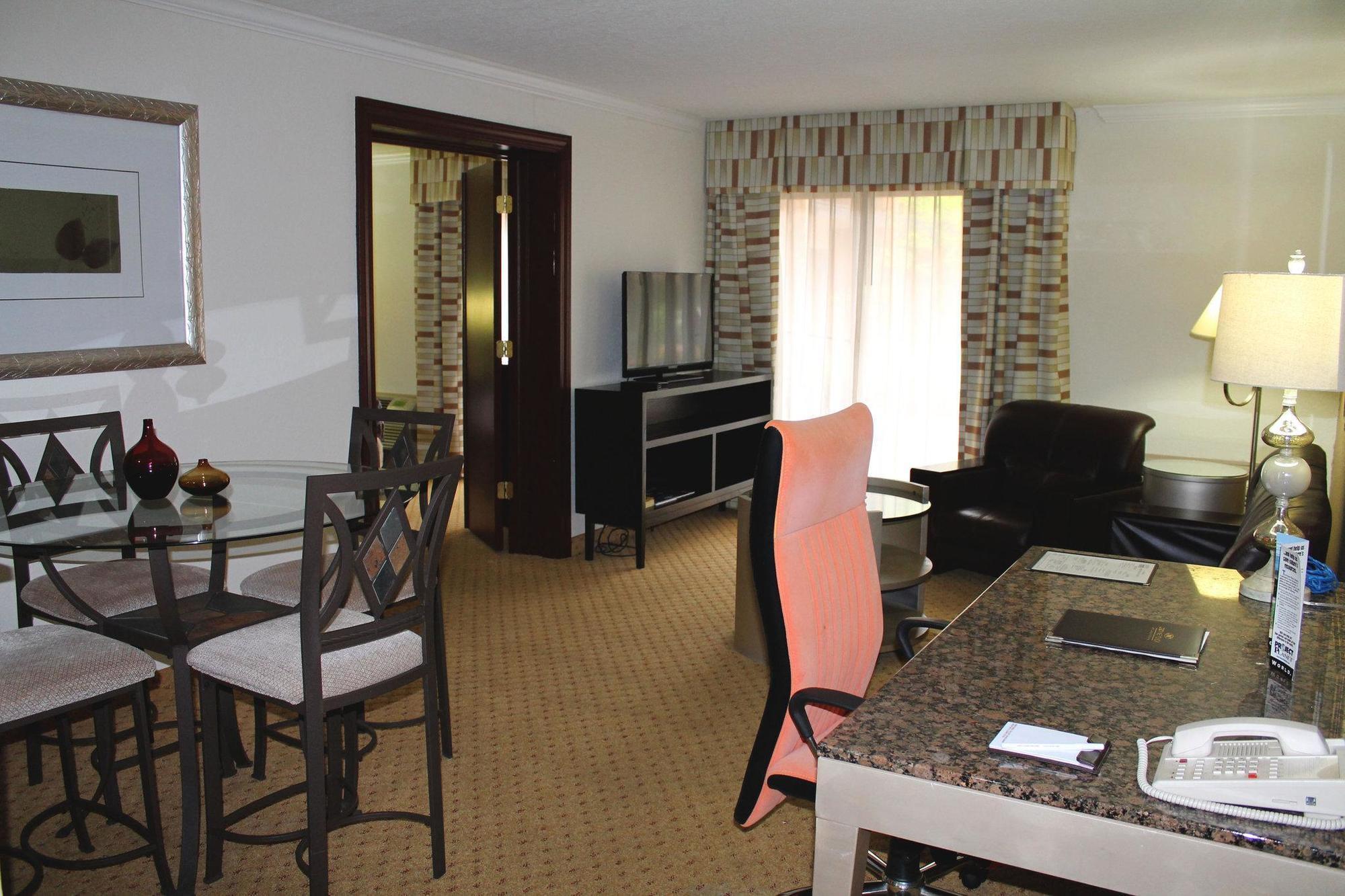 Four Points By Sheraton Detroit Novi Ruang foto