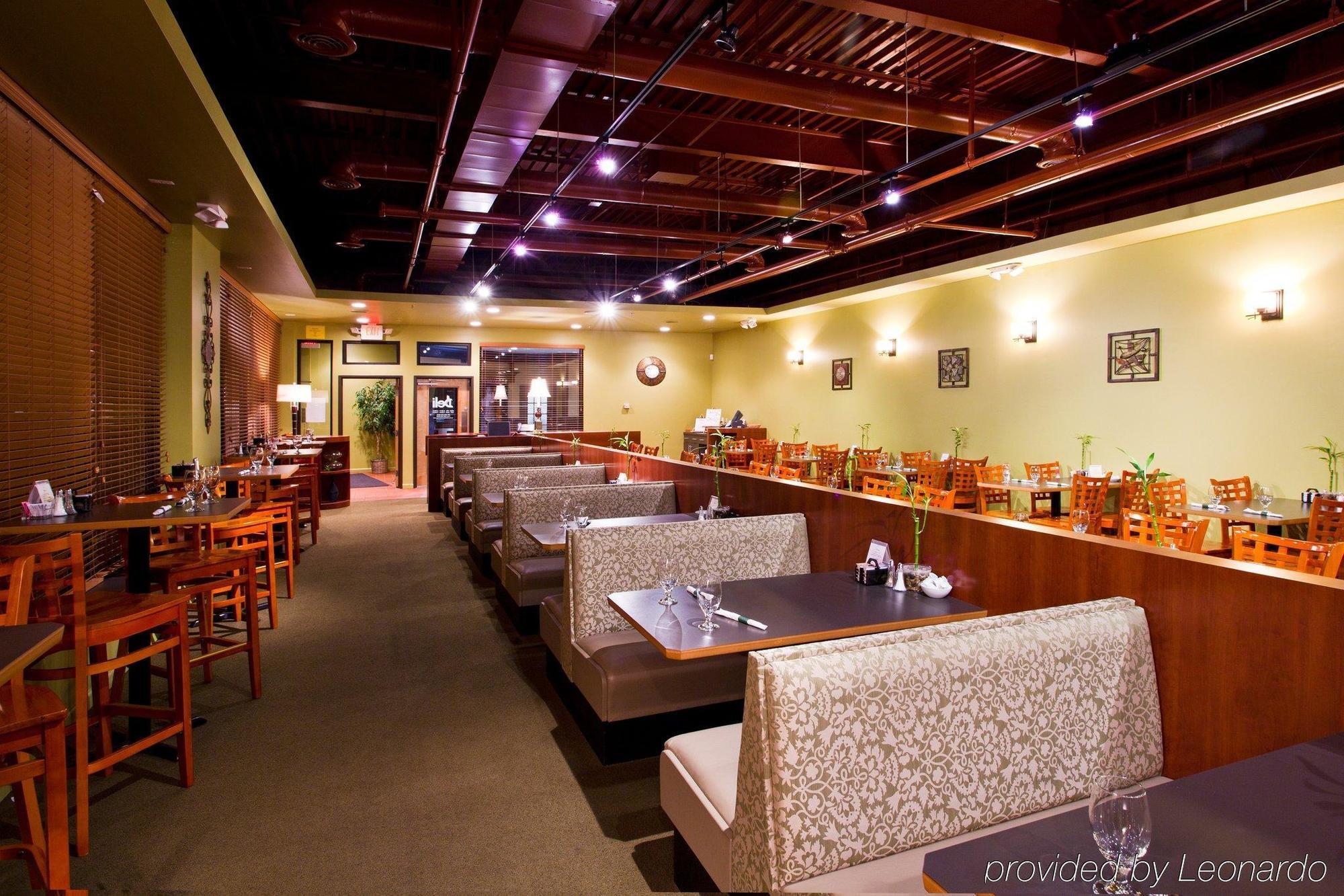 Four Points By Sheraton Detroit Novi Bagian luar foto